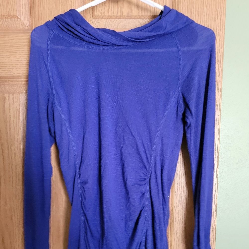 Women's Small Maurices Long Sleeve Shirt